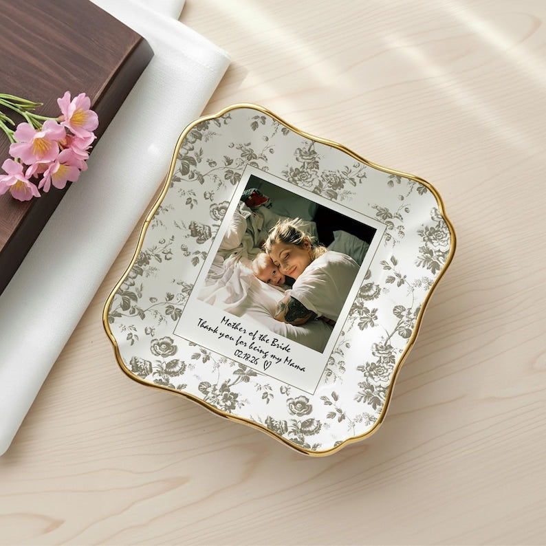 Personalized Mom Photo Jewelry Dish, Custom Photo Wedding Ring Dish, Toile De Jouy Photo Trinket Tray, Mother Of The Bride Gift, MOB Gifts