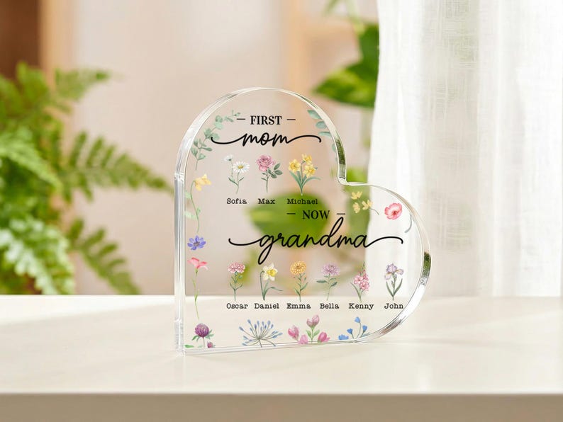Personalized Acrylic Plaque for Mom Grandma, Custom Heart Keepsake with Kids Names, Mother's Day Gift, Birthday Gift