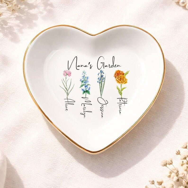 Personalised Birth Flower Ring Dish, Gifts for Grandma Nana Mom, Bridesmaid Gift,Custom Birth Flower Trinket Dish,Birthday Jewelry Dish