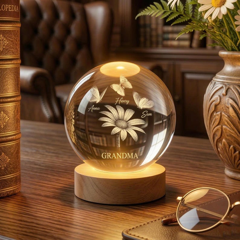 Personalized Grandma Gift, Daisy and Butterfly Crystal Ball Night Light, Custom Grandkids Names, Mothers Day Gift for Nana Granny Nanny