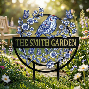 Personalized Blue White Bird Garden Sign, Custom Family Name Metal Stake, Garden Gift for Mom