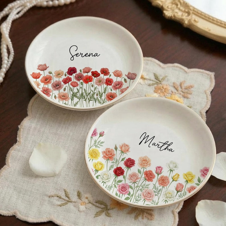 Custom Floral Trinket Dish with Name, Personalized Jewelry Dish, Cute Gift for Her, Birthday Gift, Bridesmaid Gift Idea