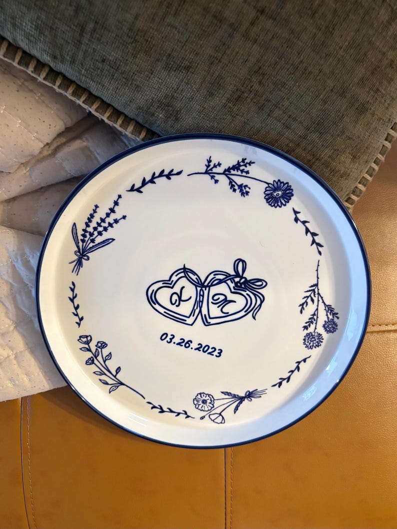 Custom Wedding Engagement Anniversary Plate, Gift for Couples, Dishwasher Safe, Microwaveable Safe