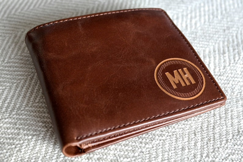 Christmas Gift for Dad - Gift for Men Personalized Men's Wallet The Perfect Gift for Him, Father's Day Gift, Sentimental Gift