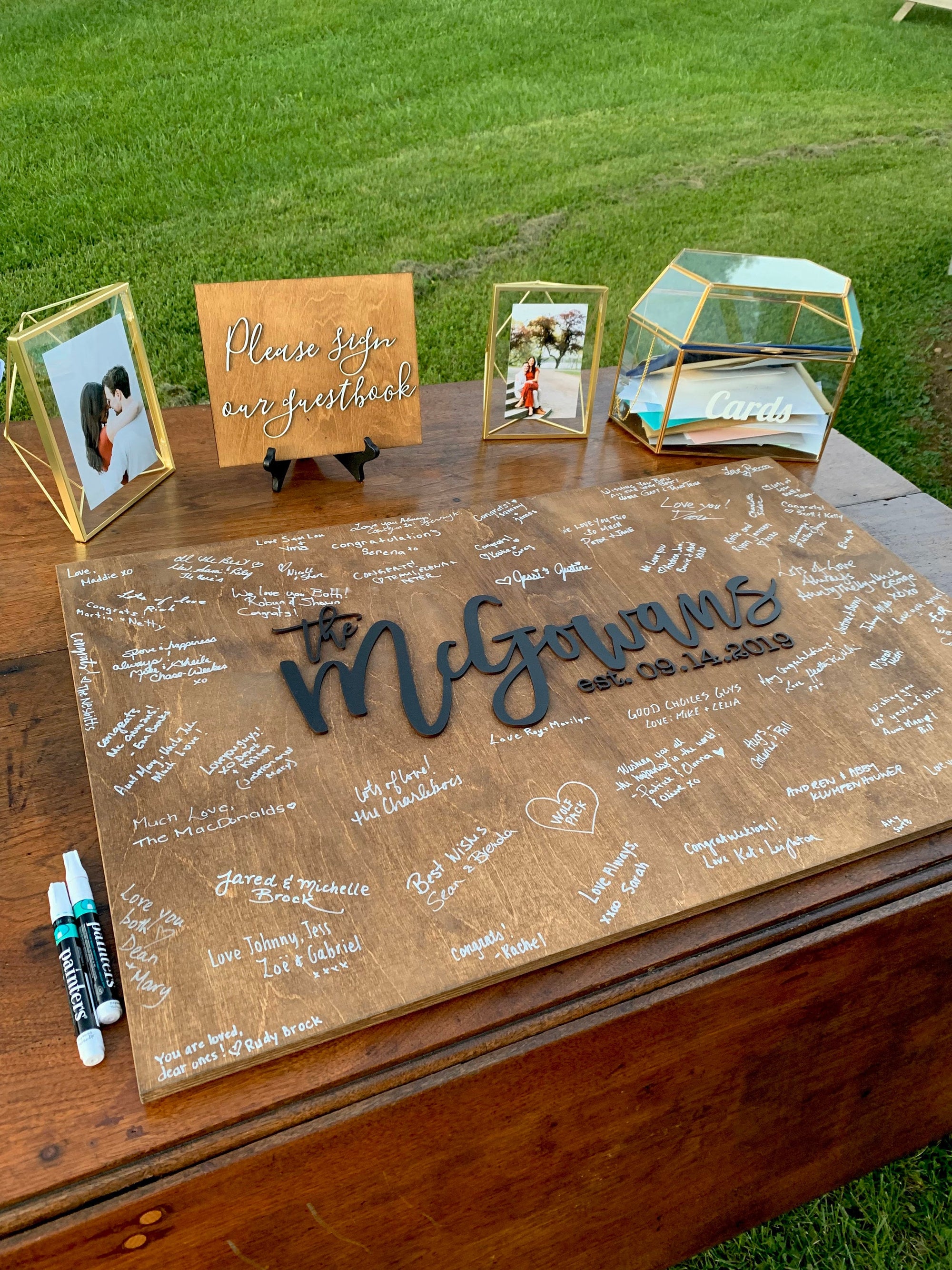 Wedding guest book alternative | Wedding welcome sign | Last name sign | Family name sign | Wedding date wood sign | Wood guestbook
