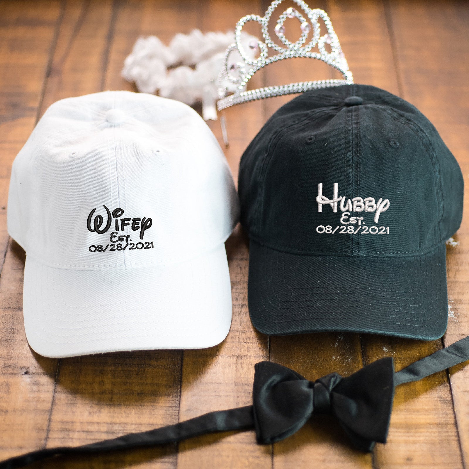 Personalized Hubby and Wifey Embroidered hat, Disney Bride, Custom hat, Just Married, Couples gift, Wedding gift, Engagement gift, Groom