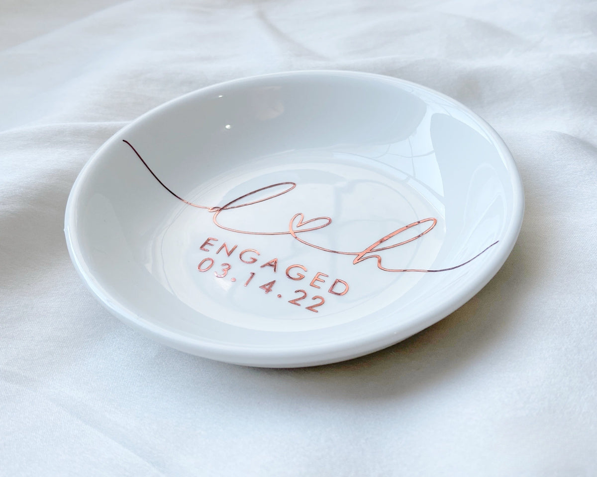 Personalized Engagement Ring Dish, Initials Heart Date Ring Dish, Gift For Bride and Groom, Wedding Gift, Bridal Shower, Anniversary Gift