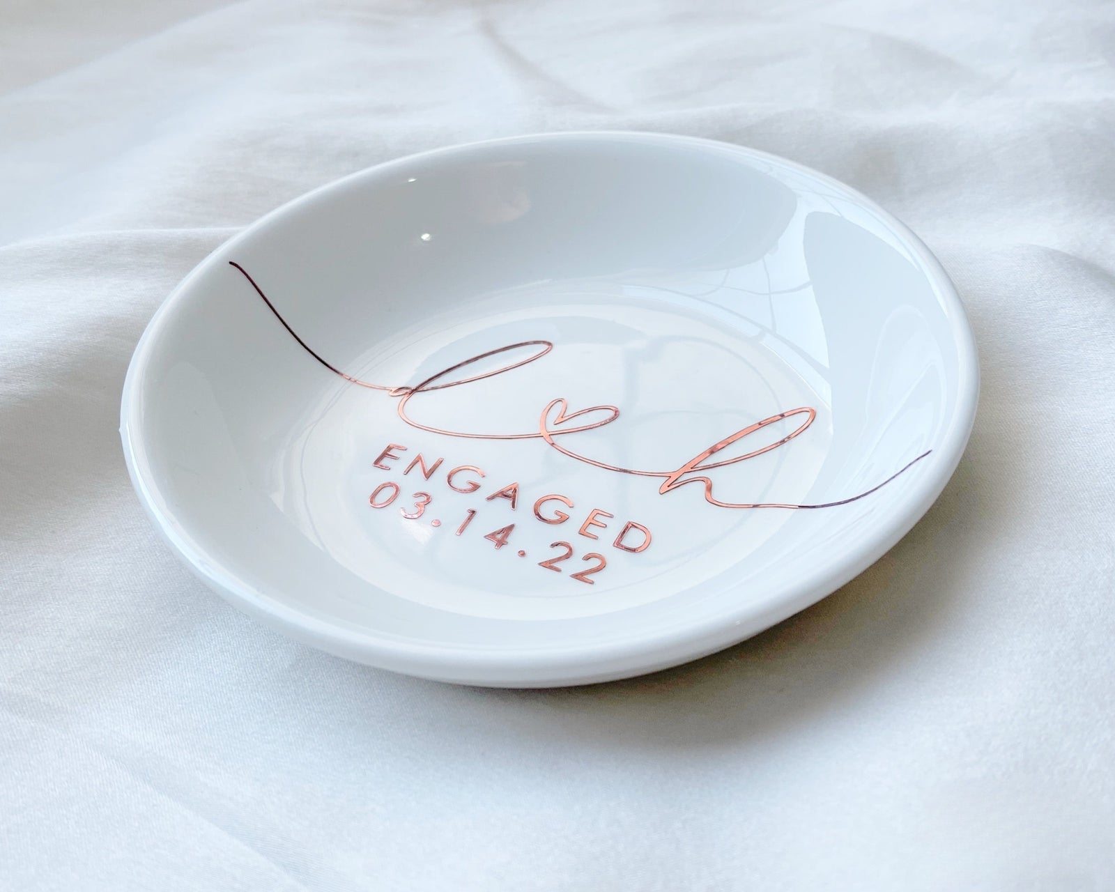 Personalized Engagement Ring Dish, Initials Heart Date Ring Dish, Gift For Bride and Groom, Wedding Gift, Bridal Shower, Anniversary Gift