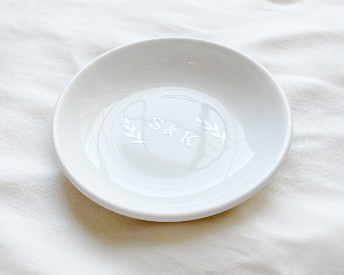 Personalized Wedding Gift, Minimalist Ring Dish with Initials and Date, Bridal Shower Gift, Engagement Gift, Wedding Gift for Couple