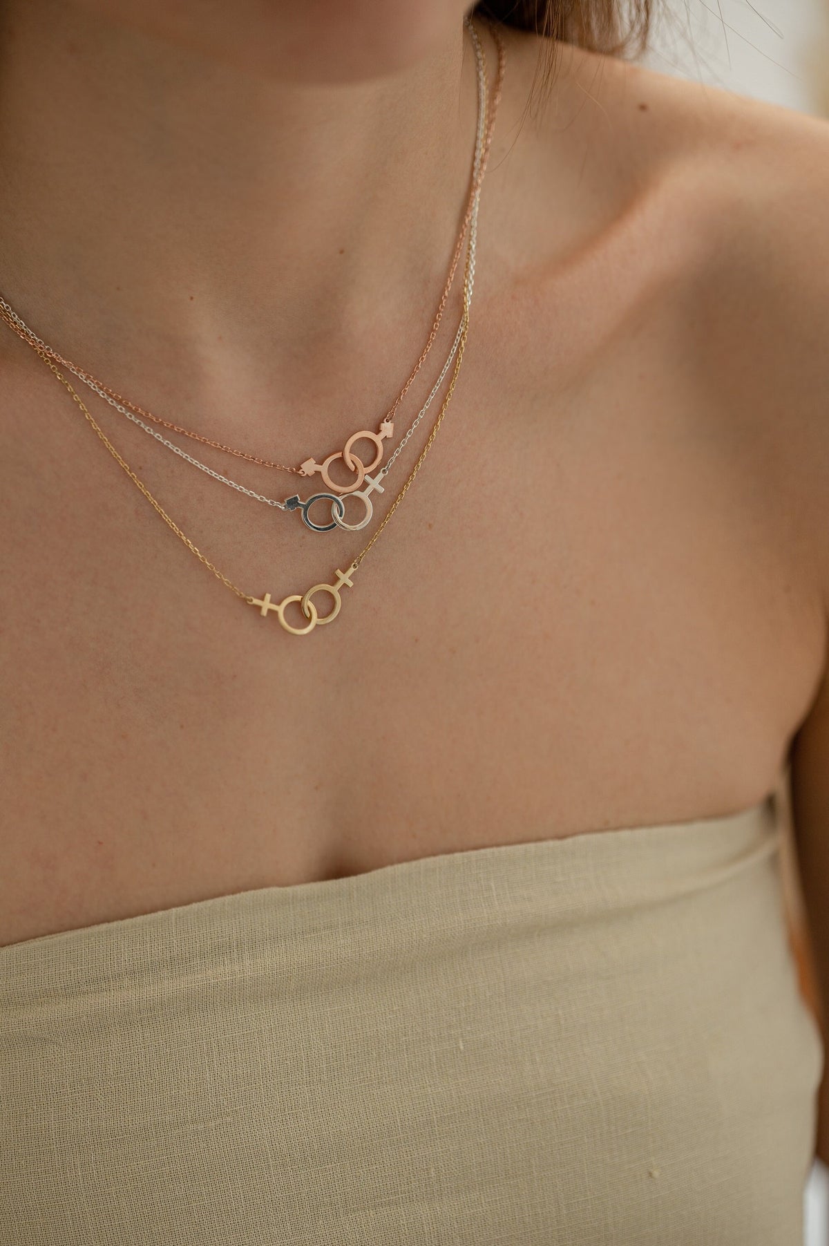 Custom Gender Symbol Necklace, Lesbian Necklace, Feminist Necklace, Venus Necklace, Lesbian Gift, Pride Necklace, Transgender Necklace