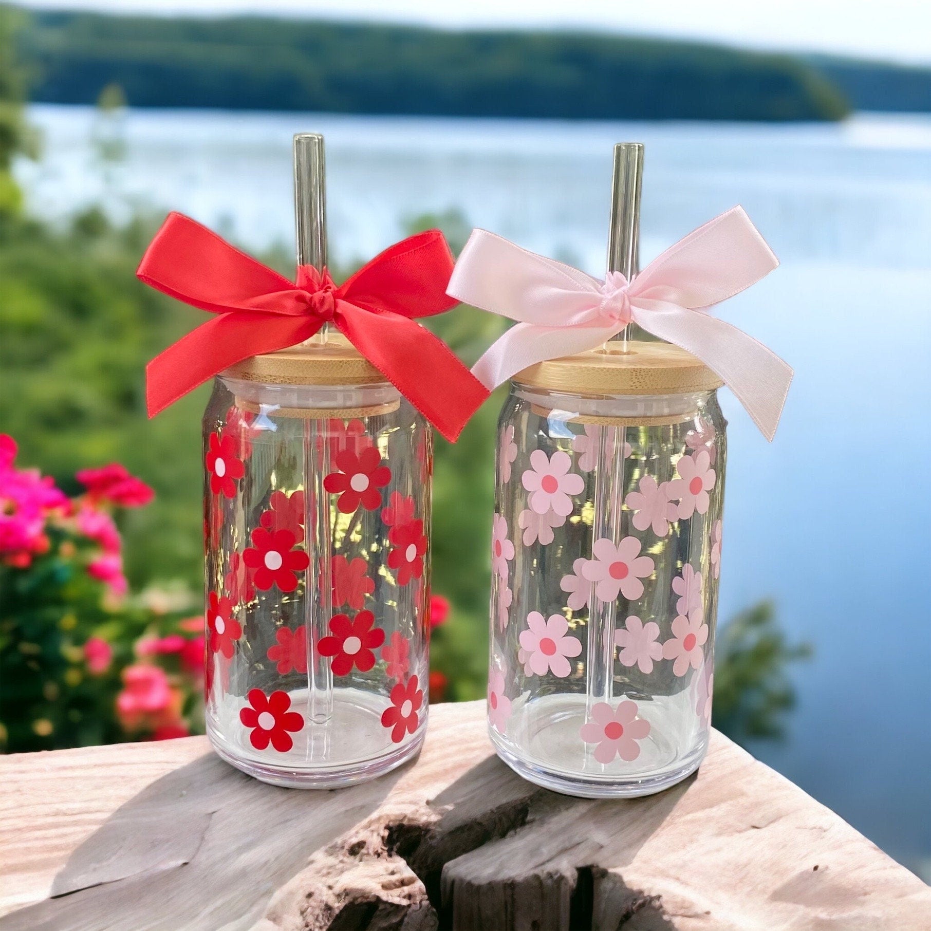 Daisy Glass Tumbler, Bridal Shower Gifts, Easter Gifts, Iced Coffee Glass, Retro Flower Iced Coffee Cup, Daisy Glass Cup, Iced Coffee Cup