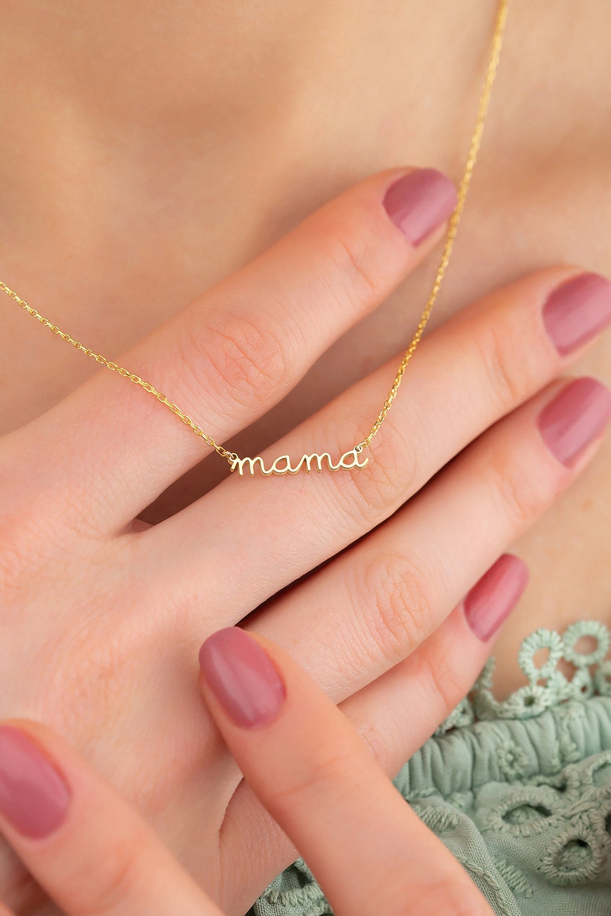 Tiny Mama Written Necklace, Dainty Mama Necklace, Mother Name Gift Jewelry, Mother Special Name Necklace, Mother's Day Gift