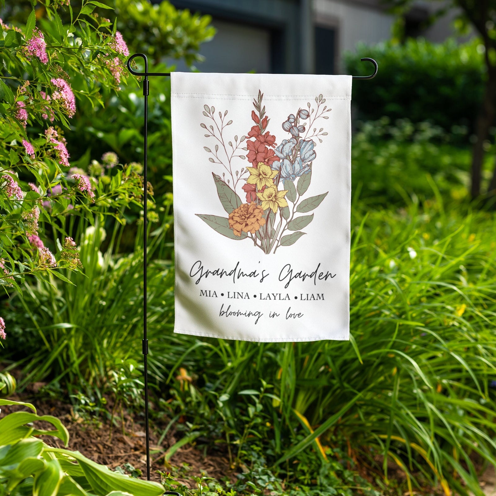 Grandma's Garden Sign, Personalized Garden Flag, Grandmother Gift, Mothers Day Gift, Mimi's Garden, Grammy, Nana