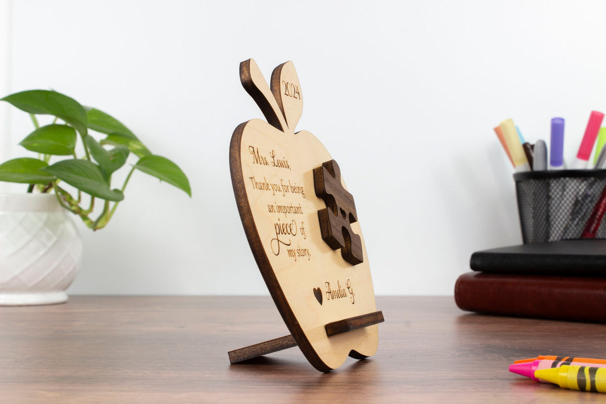 Personalized Teacher Gift, Appreciation Gifts, Apple Puzzle Piece Sign, End of Year Gifts Personalized, Gift Ideas Daycare Preschool, Mentor