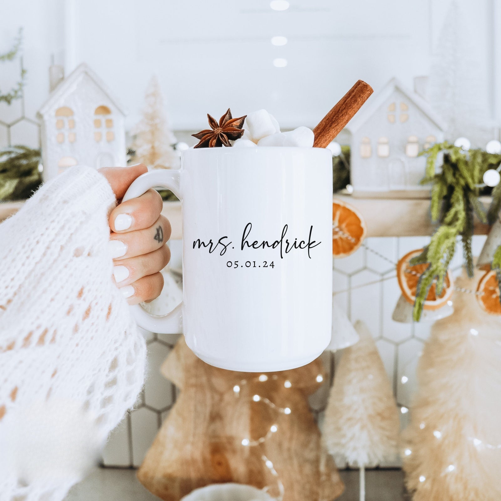 Minimalistic Mrs. Mug with Wedding Date, Custom Gift for Mrs, Gift for Bride, Personalized Mug, Bride Gift, Personalized Mug for Bride
