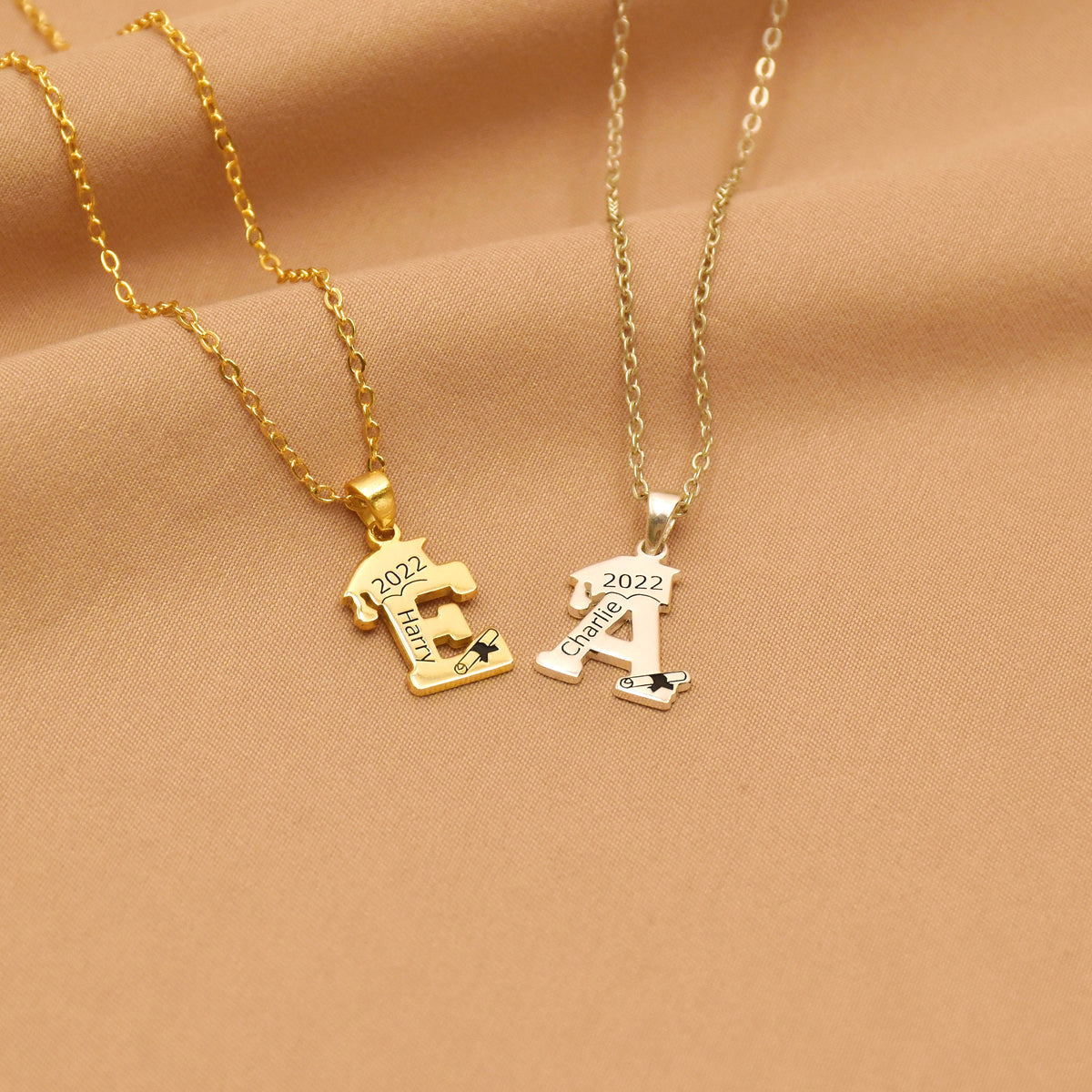 Personalized Graduation Name Necklace, 2025 Bachelor Cap Necklace, Name Necklace, 2025 Class College Necklace, Graduation Gift, Gift for Her