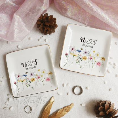 Personalized Wildflower Ring Dish, Wedding Floral Jewelry Dish For Bride And Groom, Bridal Shower Trinket Dish, Custom Engagement Gift