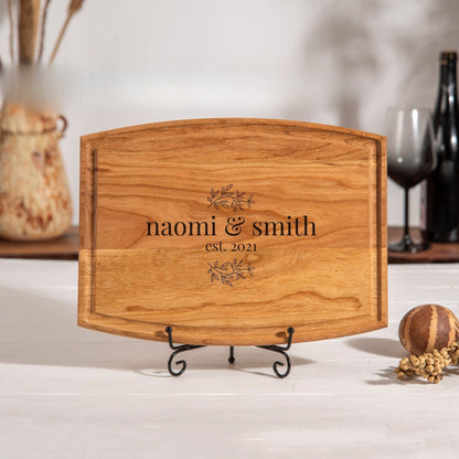 Personalized Cutting Board, Wedding Gift, Housewarming Gift, Charcuterie Board, Gift for Home, Bridal Shower Gift, Kitchen Gift for Grandma