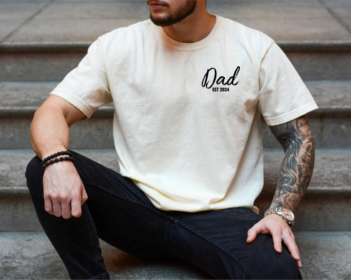 Personalized Dad Shirt With Kids Names. Dad Tshirt, Dad Shirt, Gift for Dad, Dad Tee, Dad with Kids Names.