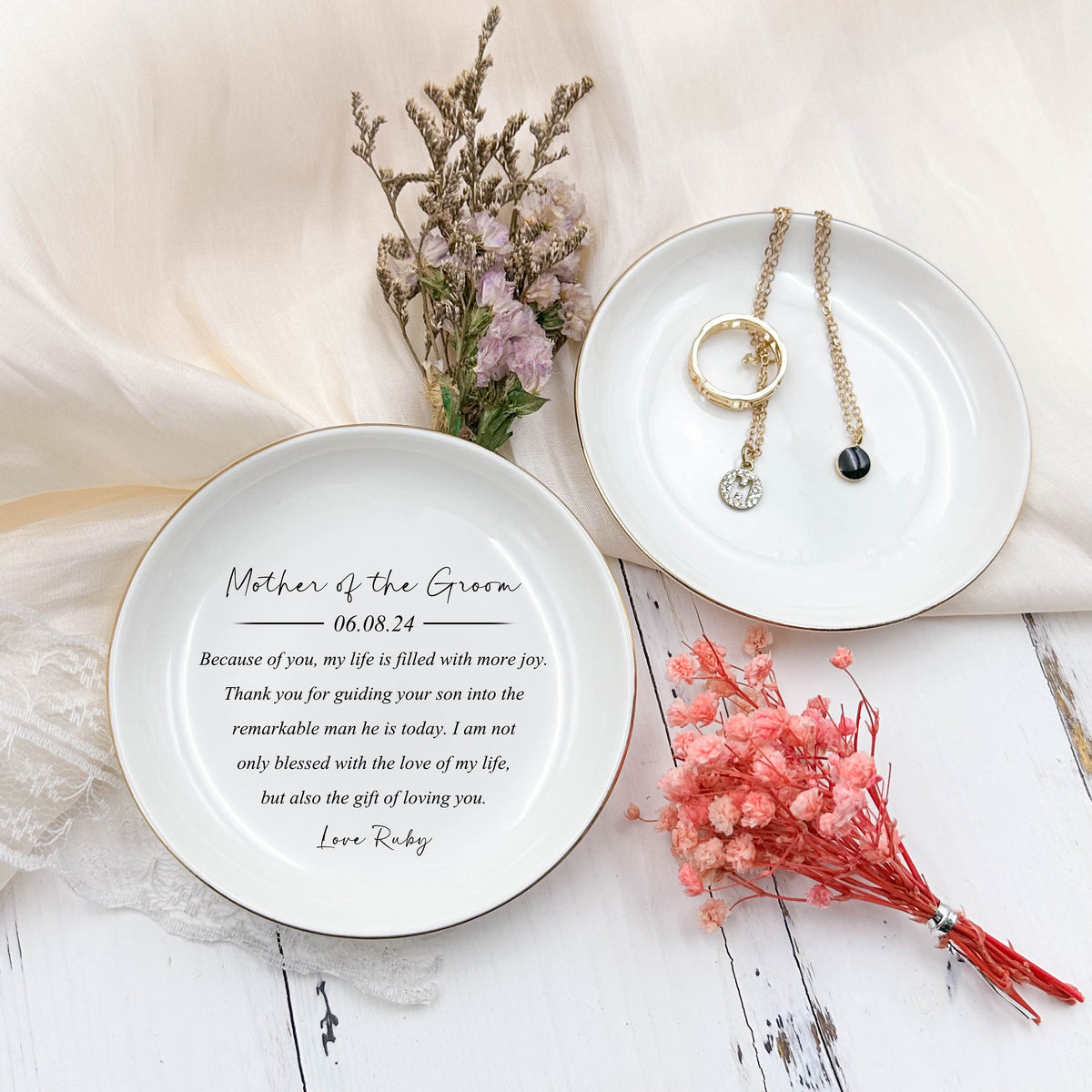 Mother of the Groom Gift, Personalized Ring Dish,Custom Jewelry Holder for Mother in Law, Ceramic Trinket Tray,Mom Gift from Bride,Ring Dish