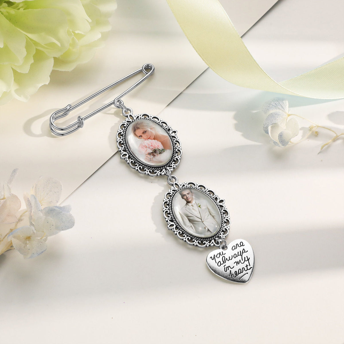 Custom Bridal Bouquet Charm,Flower Bouquet Photo Charm,Wedding Memorial Keepsake,Memory Remembrance Pin,Wedding Memorial Gifts