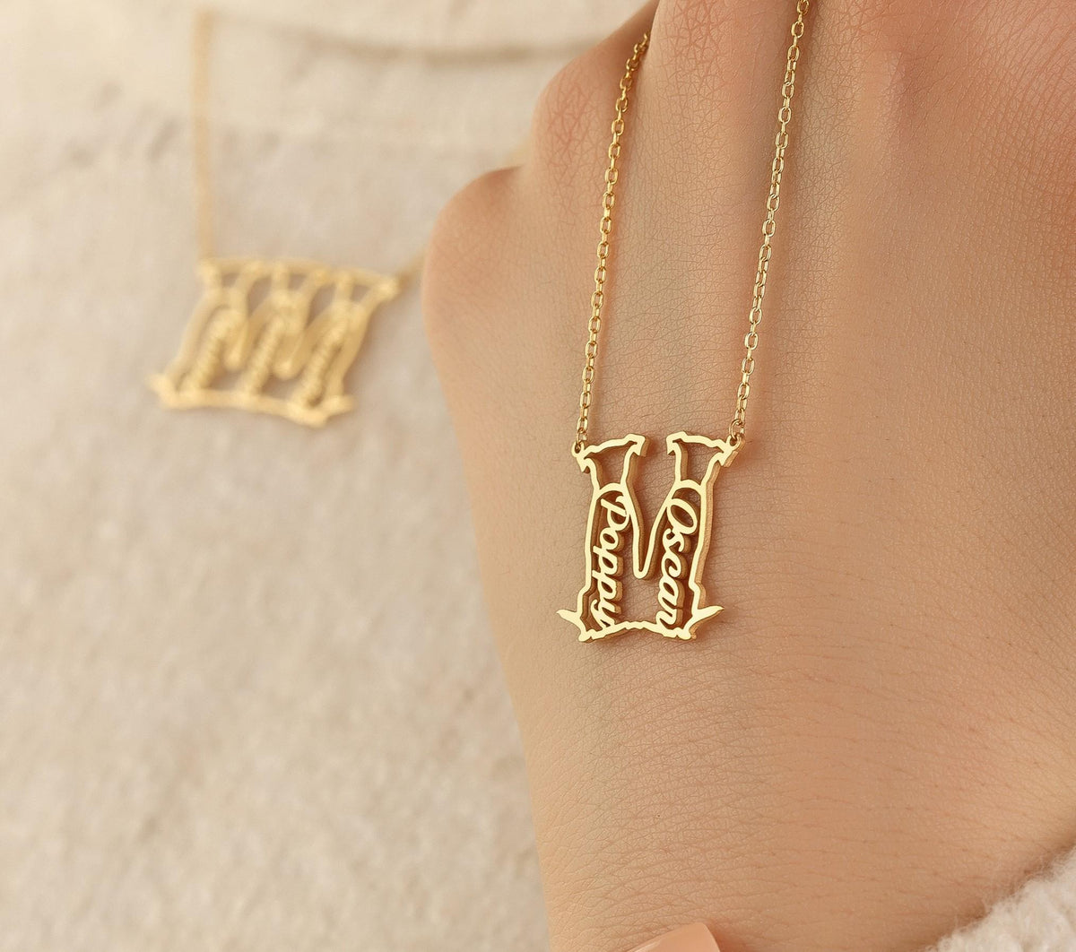 Personalized Dog Name Necklace, Dog Name Necklace, Personalized Dog Memorial Gift, Dog Silhouette Necklace, Custom Dog Letter Jewelry