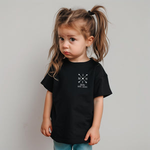 Daddy and me outfit. Matching personalized dad t-shirt and baby bodysuit. Gift for Father's Day. Dad child matching set. Family outfit.