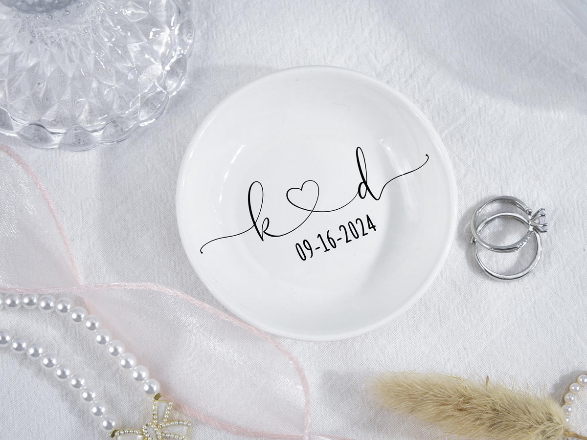 Engagement Ring Dish, Ceramic Jewelry Holder, Personalized Trinket Dish, Wedding Ring Dish, Engagement Ring Holder, Engaged Couple Gift