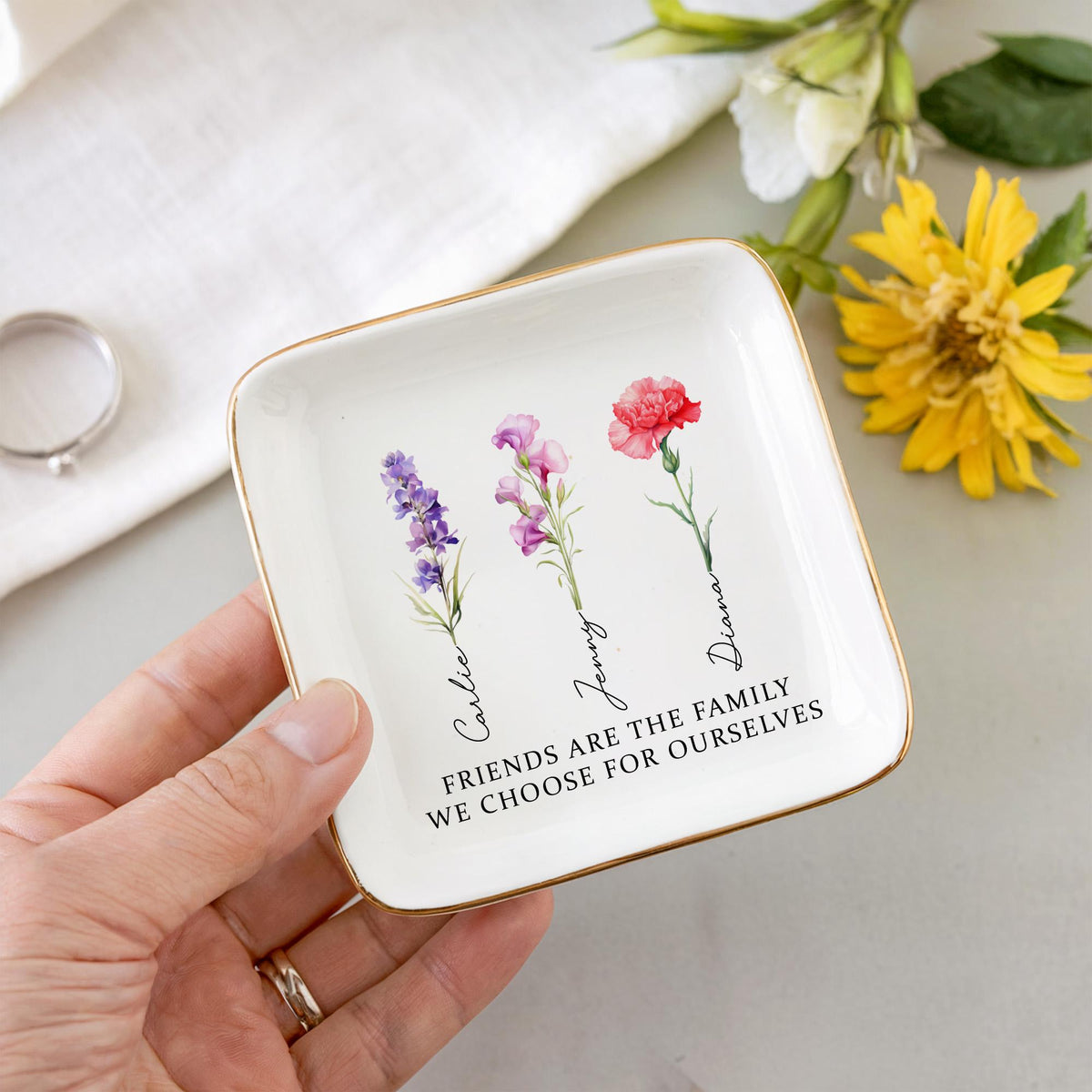 Custom Birth Flower Trinket Dish, Jewelry Dish, Gift For Her, Birthflower Gift, Trinket Dish, Bestie Gifts, Ceramic Dish, Birthday Gift