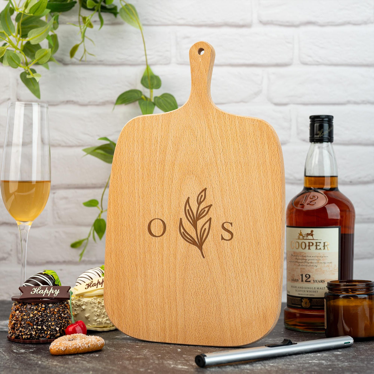 Custom Cutting Board, Personalized Engraved Wood Board, Charcuterie Board with Handle, Custom Gift for Wedding, Housewarming, Valentines