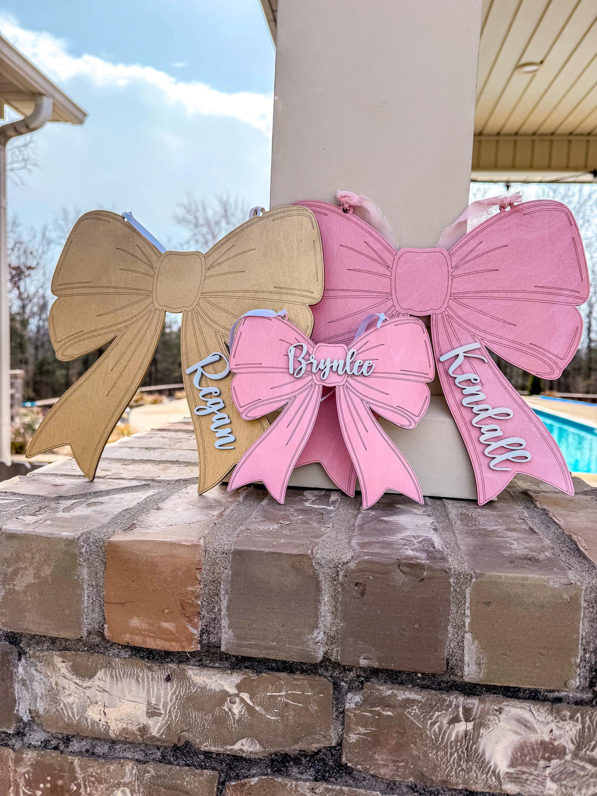 Personalized Wooden Bow Name Sign| Personalized Nursery & Kid's Door Hanger | Baby Girl Nursery | Baby Shower Gift | Bow Nursery Decor