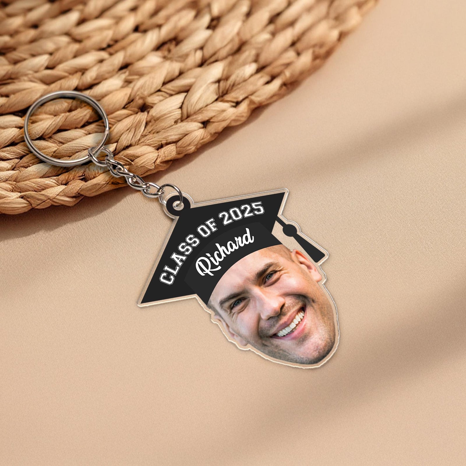Custom Graduation Face Keychain, Cutout Grad Face Keychain, Class of 2025 Name Keyholder, Cute Graduation Keepsake, Bulk Graduate Gifts