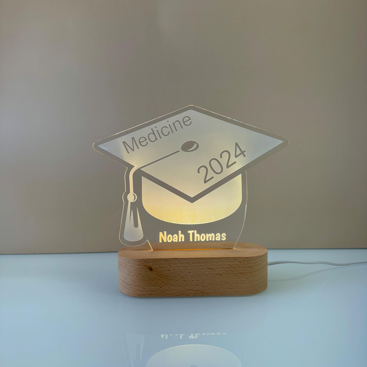Personalized Graduation Night Light - Custom LED Lamp for Graduates, Perfect Gift for Graduation Day, Unique Room Decor, Graduation Keepsake