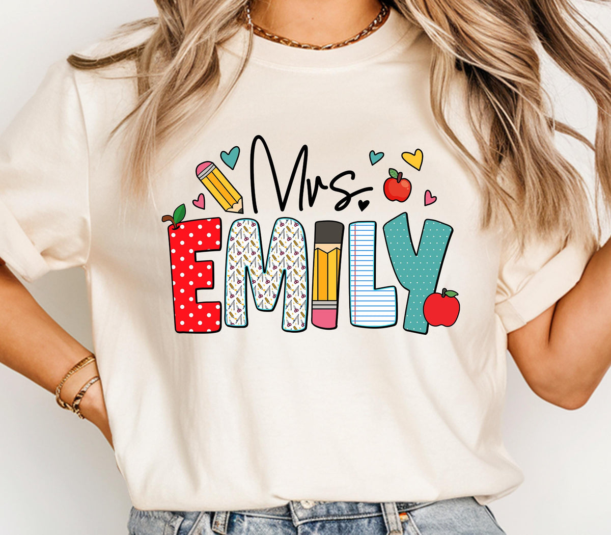 Custom Teacher Shirt, Teacher Name Shirt, Teacher Gifts Personalized, Teacher Appreciation Gifts, Back to School Shirt, Gift for Teacher