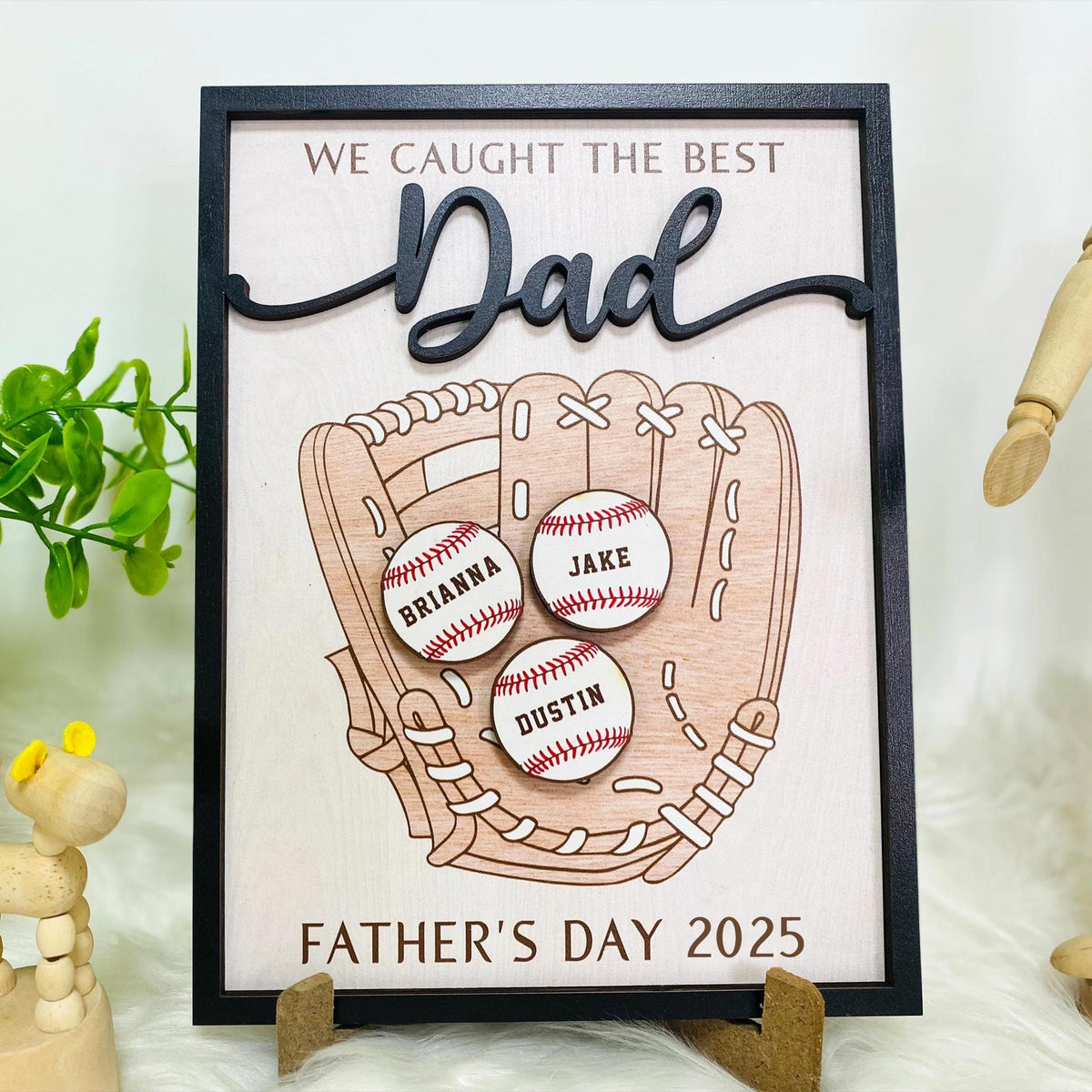Personalized We Caught The Best Dad, Kid's Name Personalized Throwing Ball, Active Sports, Great Ball Catcher, Gift for Dad