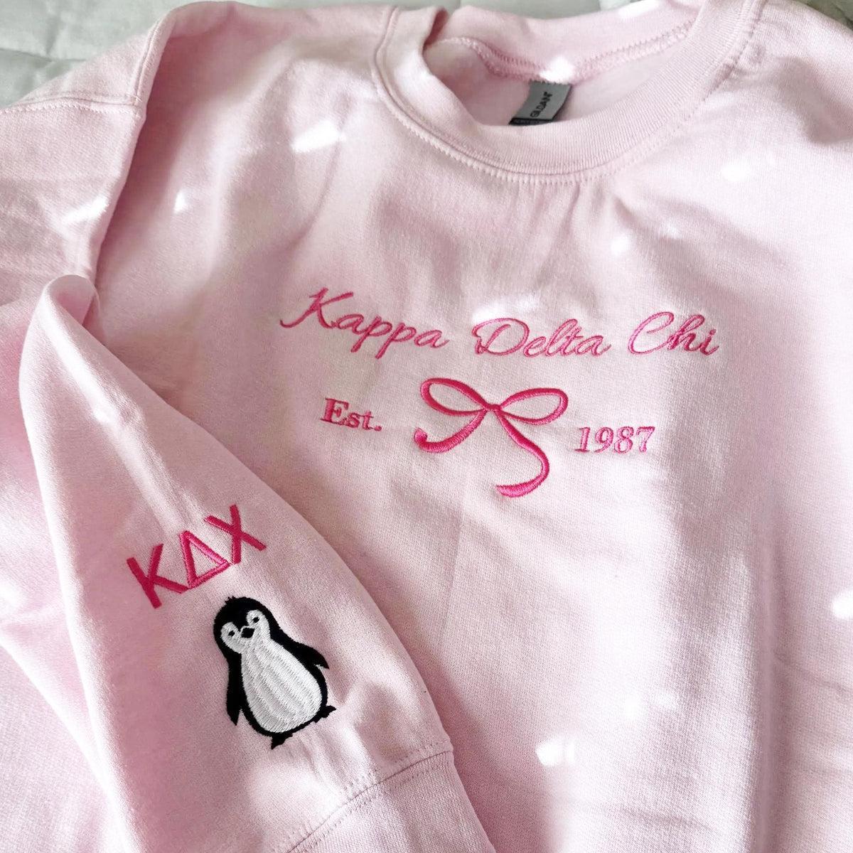 Custom Embroidered Girl's Trip 2025 Sweatshirt, Coquette Bow Shirt, Coquette Sorority Hoodie, Besties Gifts For Her, Gift For Girl