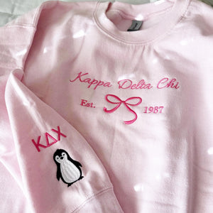Custom Embroidered Girl's Trip 2025 Sweatshirt, Coquette Bow Shirt, Coquette Sorority Hoodie, Besties Gifts For Her, Gift For Girl