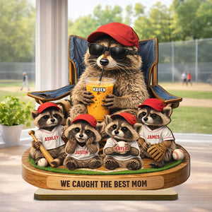 Raccoon We Caught the Best Mom - Personalized 2-Layered Wooden Plaque