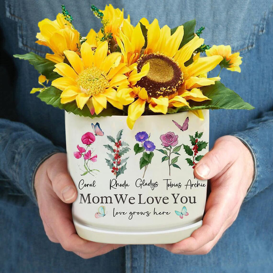 Personalized Flower Pot For Grandmas Garden Gift for Grandma, Birth Flower Mom Gifts from Daughter, Personalized Gifts for Mothers Day Gifts