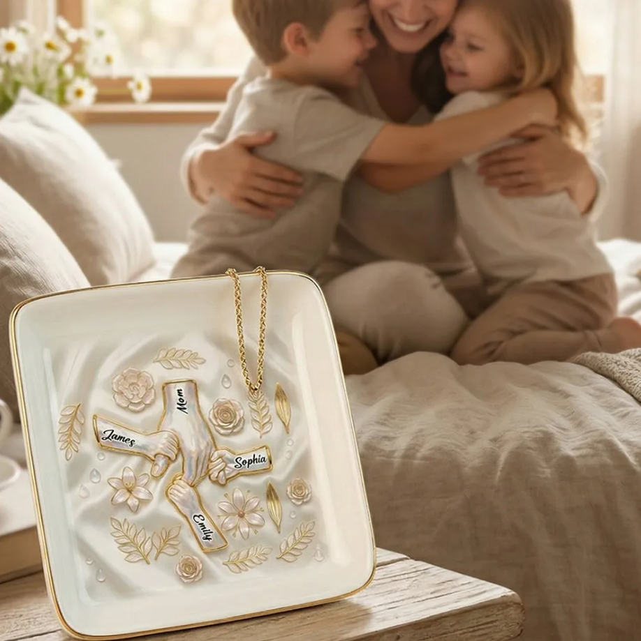 Kids Holding Mom Grandma Hand 2D Printed - Personalized Jewelry Dish