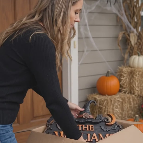Halloween Witch Welcome Personalized Door Sign – Custom Family Name Porch Decor 23b11445-145b-4375-a000-7980800127c5-PSL1784541692137228-converted.mp4