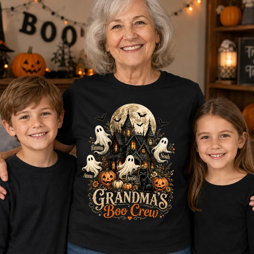 Grandma's Boo Crew Halloween Haunted House - Personalized Shirt - Gift for Grandma t_ixu_ng_15bb3a2e-0c7a-4362-b39f-b3cbec402568.png