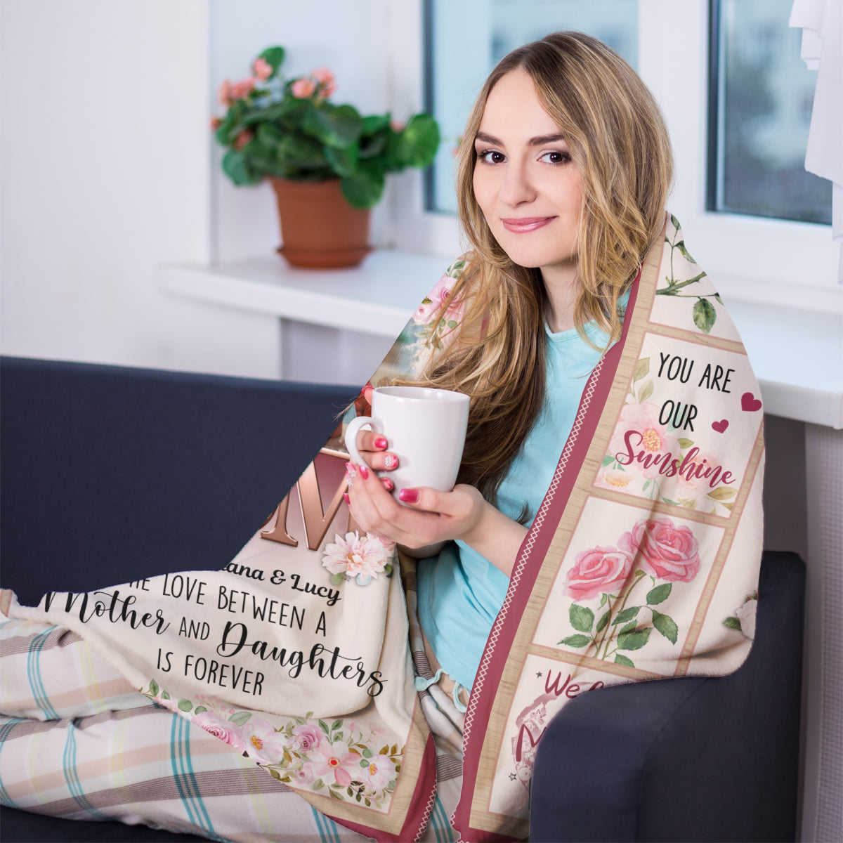 Wrap Yourself Up And Consider It A Big Hug - Personalized Blanket - Birthday Mother's Day Gift For Mom, Mum 2_f580643e-0049-4f40-b7c1-84bc8e864ef2.jpg?v=1678155596