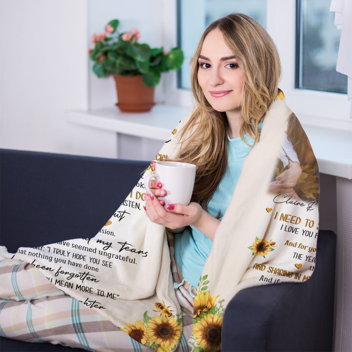 Thank You For Everything You Do - Personalized Blanket - Birthday Mother's Day Gift For Mom, Mum 2_671c31ee-f14e-4e15-b9ed-418665c7e4c9.jpg?v=1678091268