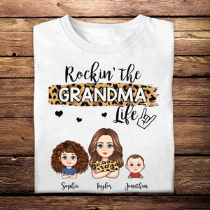 Rockin The Grandma Life Cool Grandma & Grandkids - Personalized Apprael - Mother's Day, Gift For Mother