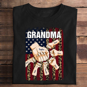 Grandma With Grandkids Hand To Hands Personalized Shirt Gift For Grandma
